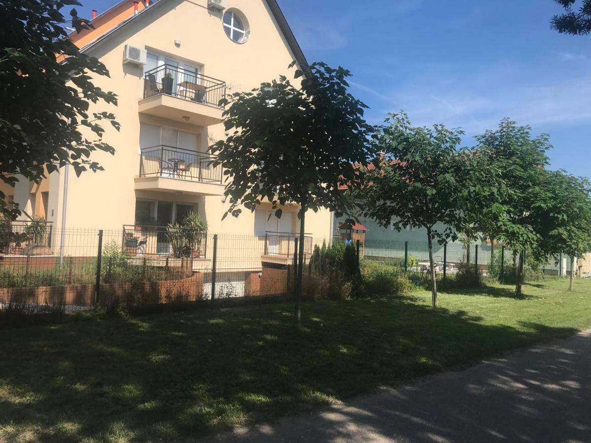 Tommy Apartman 2.0 Hajdúszoboszló Exteriér fotografie